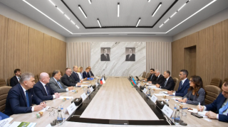 Nazir Rəşad Nəbiyev Çexiyanın nəqliyyat naziri ilə görüşüb - FOTOLAR 