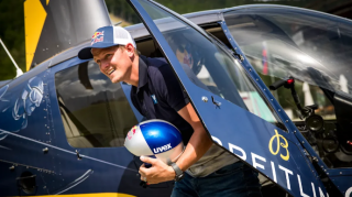 Olimpiya çempionunun 1,1 milyon manatlıq helikopterini OĞURLADILAR 