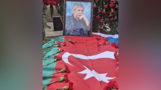 Əvəz Zeynallı dəfn olundu - FOTOLAR 
