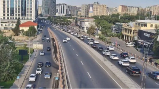Paytaxtın hazırda sıxlıq olan küçələri: SİYAHI - FOTO 