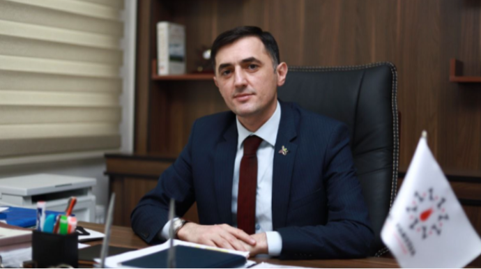 “Tutaq ki, universiteti Xırdalana köçürdün, tələbə ora təyyarə ilə gedəcək?” – Tural Abbaslı 